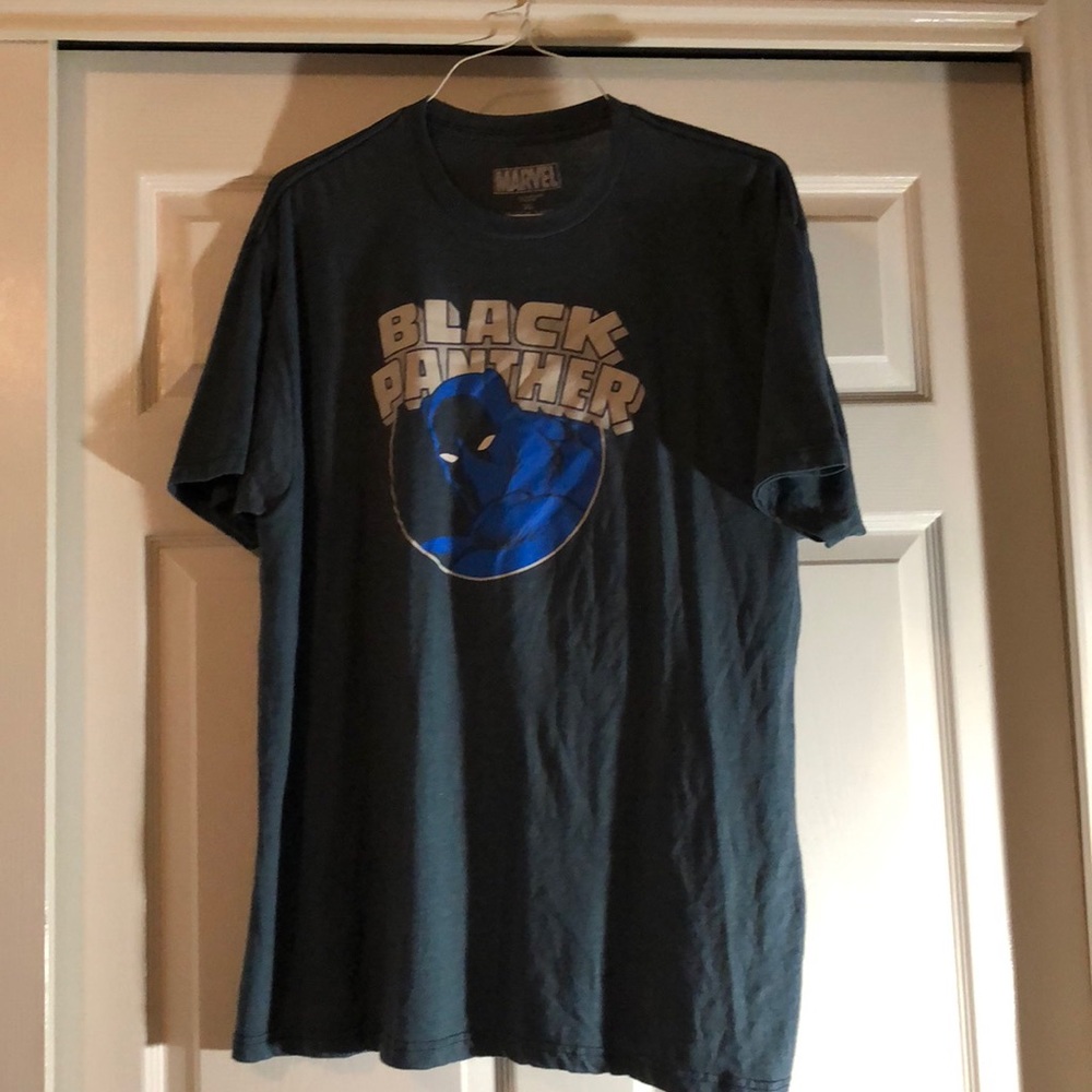 Black panther T-shirt